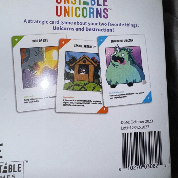 Unstable Unicorns 2nd Edition Card Game - Picture 3 of 6